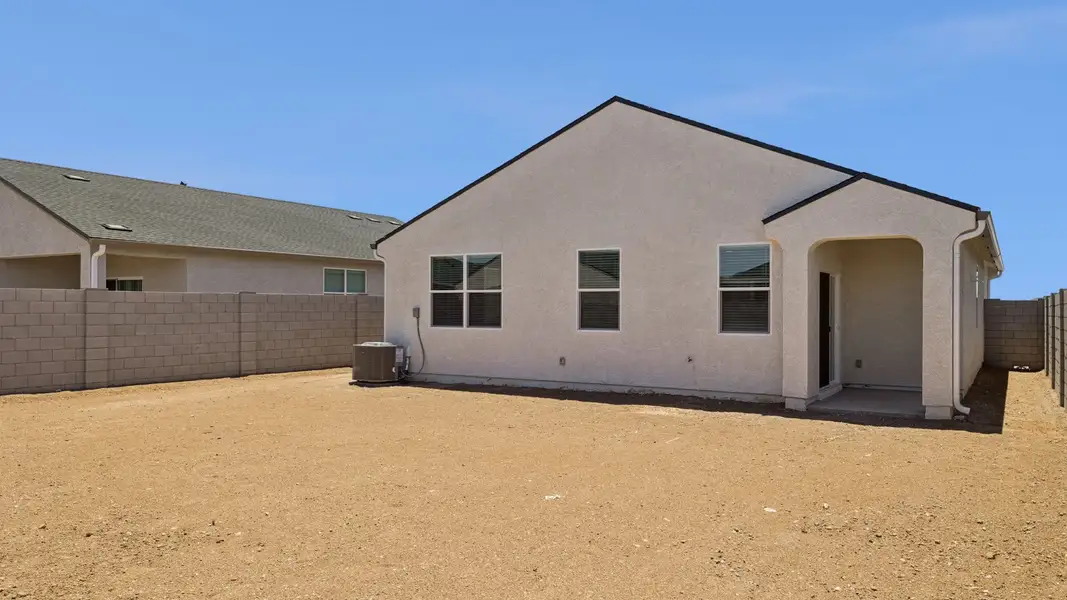 Exterior details and patio area of a home in Quail Ranch, San Tan Valley (Image 3). Exterior details and patio area of a home in Quail Ranch, San Tan Valley (Image 3).