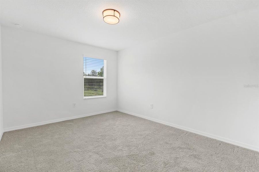 Spacious, unfurnished interior of a new home in , Tampa (Image 25).
