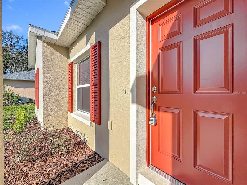 Exterior details and patio area of a home in , Citrus Springs (Image 20).