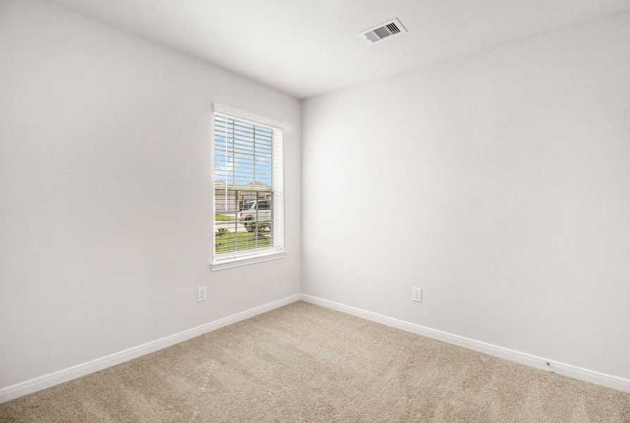 Spacious, unfurnished interior of a new home in Park Vista at El Tesoro, Houston (Image 24).