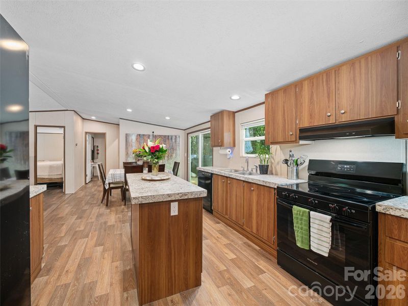 Furnished interior view inside a new home in , Marion (Image 13).