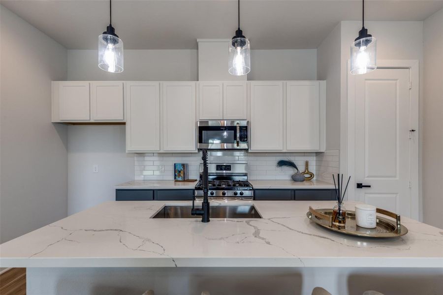 Image 18 of a home in .