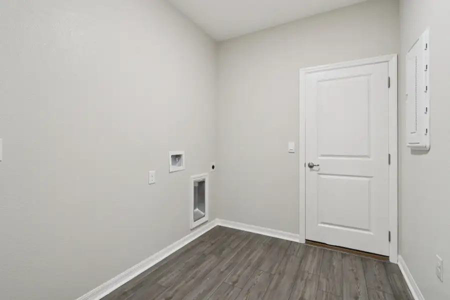 Representative unfurnished interior of a home built from the Ashton by Maronda Homes in Highland Park, Newberry (Image 27). Representative unfurnished interior of a home built from the Ashton by Maronda Homes in Highland Park, Newberry (Image 27).