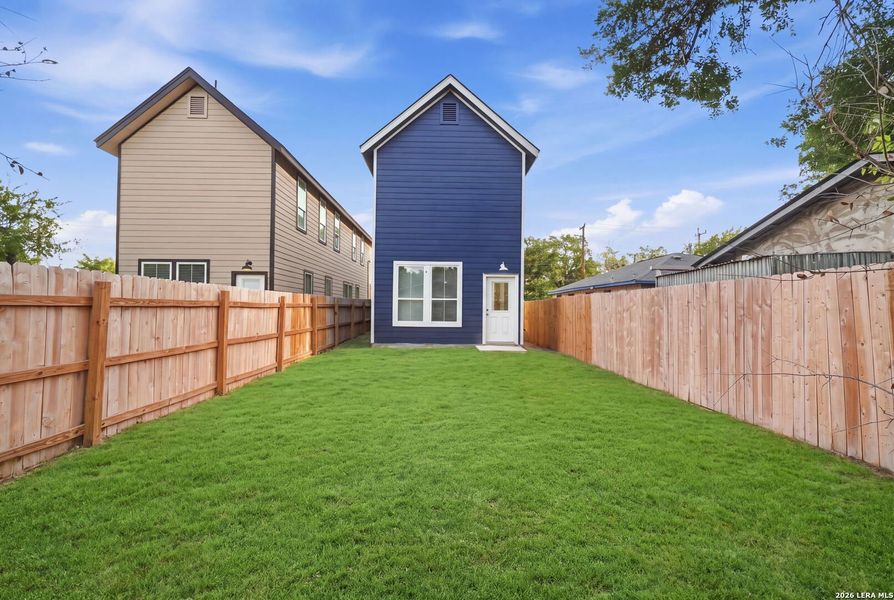 Exterior details and patio area of a home in , San Antonio (Image 4).