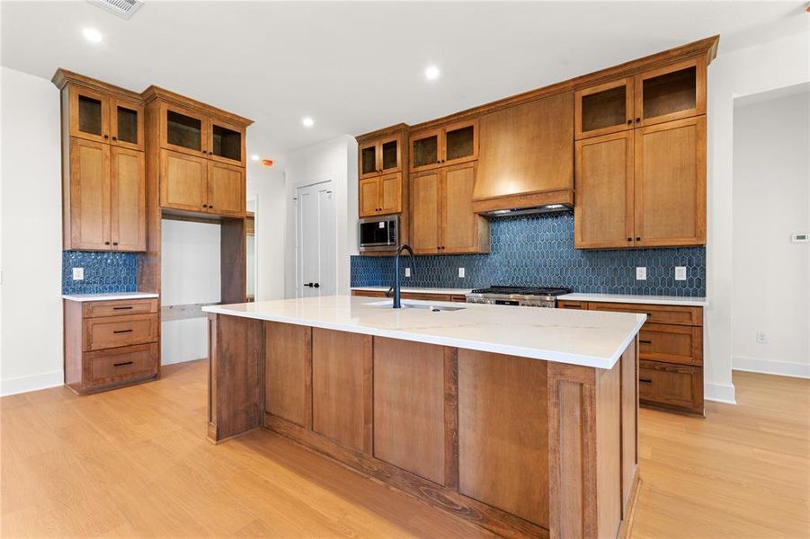 Furnished interior view inside a new home in , Sherman (Image 13).