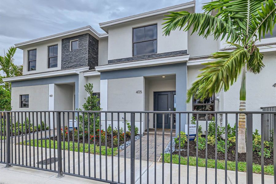 Image 29 of a home in Sebastian Isles.
