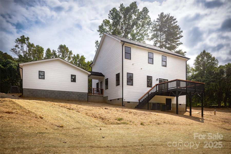 Image 21 of a home in .