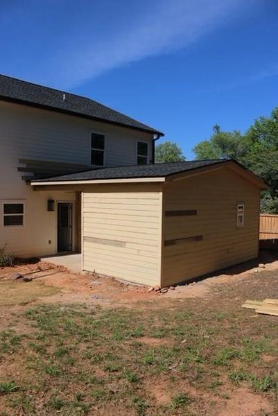 Exterior details and patio area of a home in , Clarkesville (Image 23).