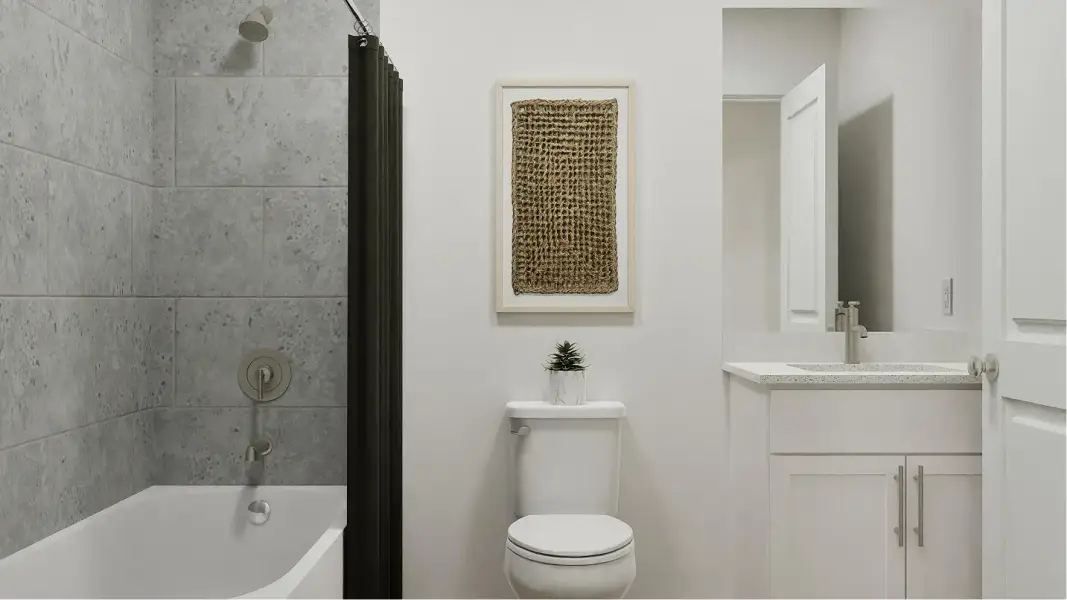 6255 Oakland Bath2 F2 072225