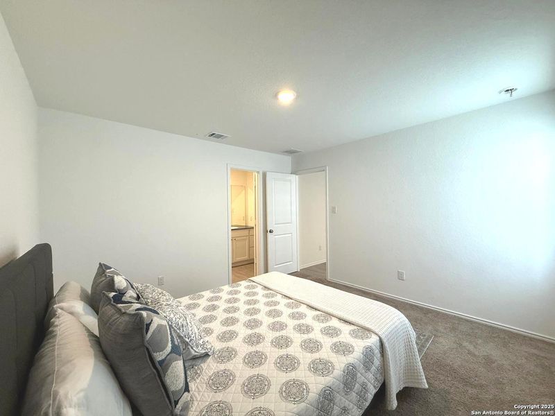 Image 25 of a home in Navarro Ranch: Watermill Collection. Image 25 of a home in Navarro Ranch: Watermill Collection.