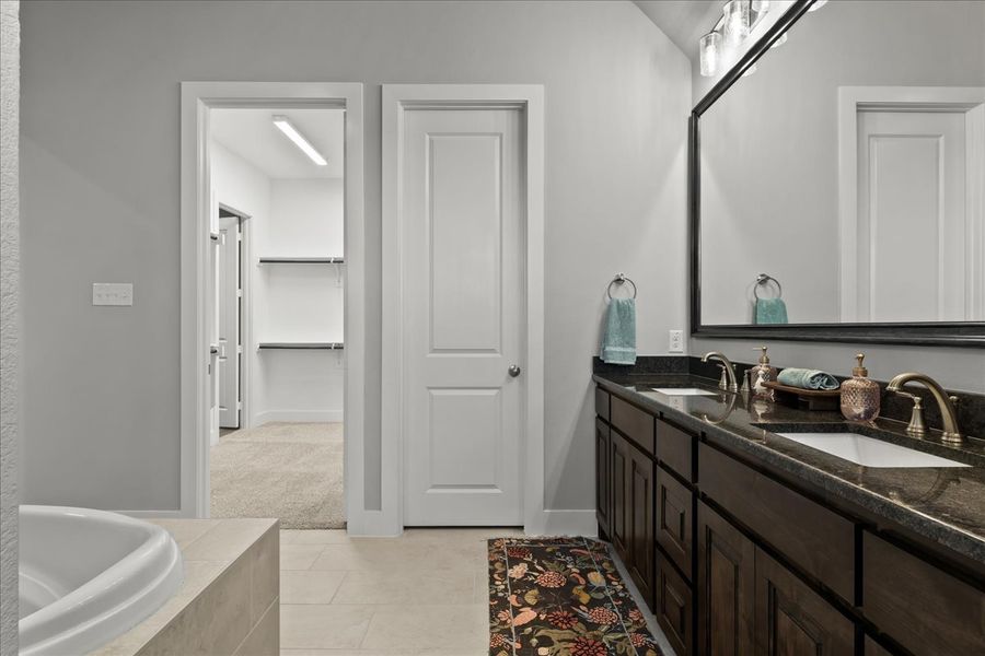 Furnished interior view inside a new home in Brock Heights, Brock (Image 65).