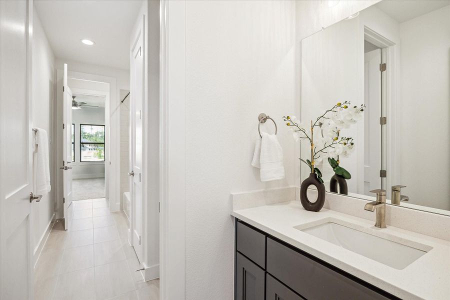 The opposite end of the Hollywood Bath. The opposite end of the Hollywood Bath.