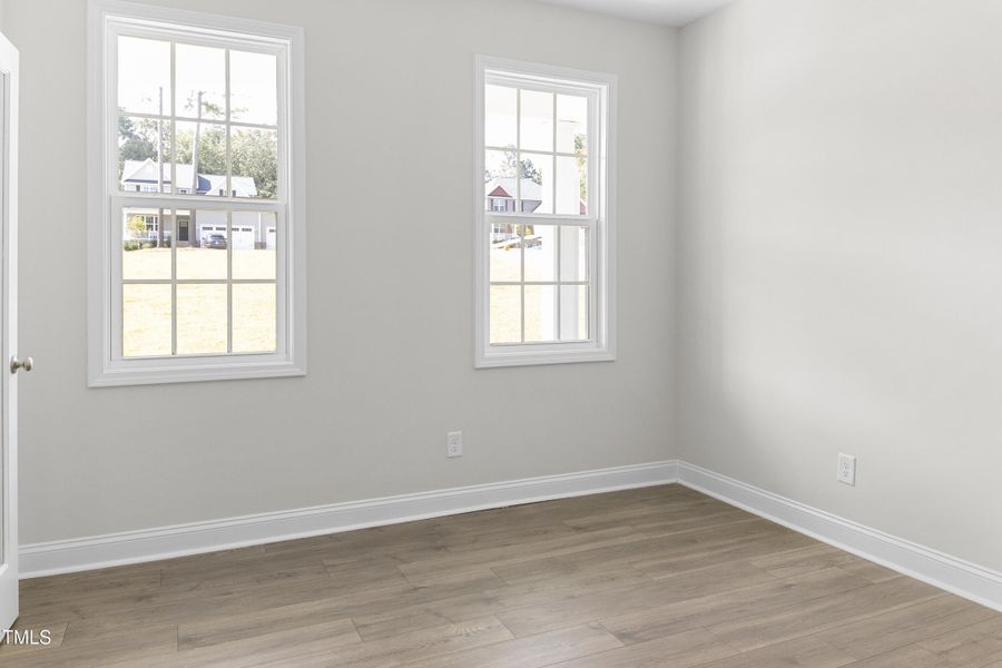 117_godwin_court_office_1