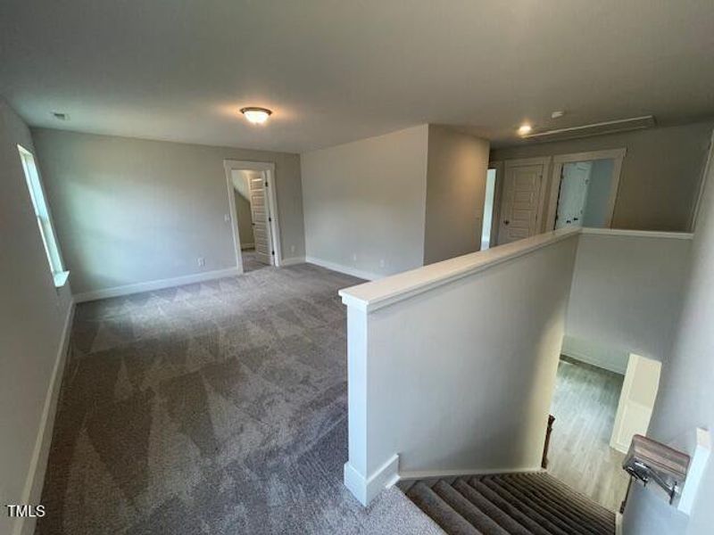 Large loft 2nd floor Large loft 2nd floor