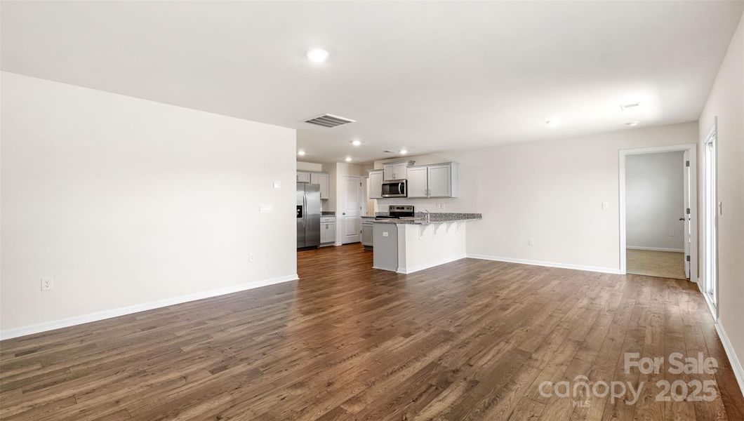 Photos are representative