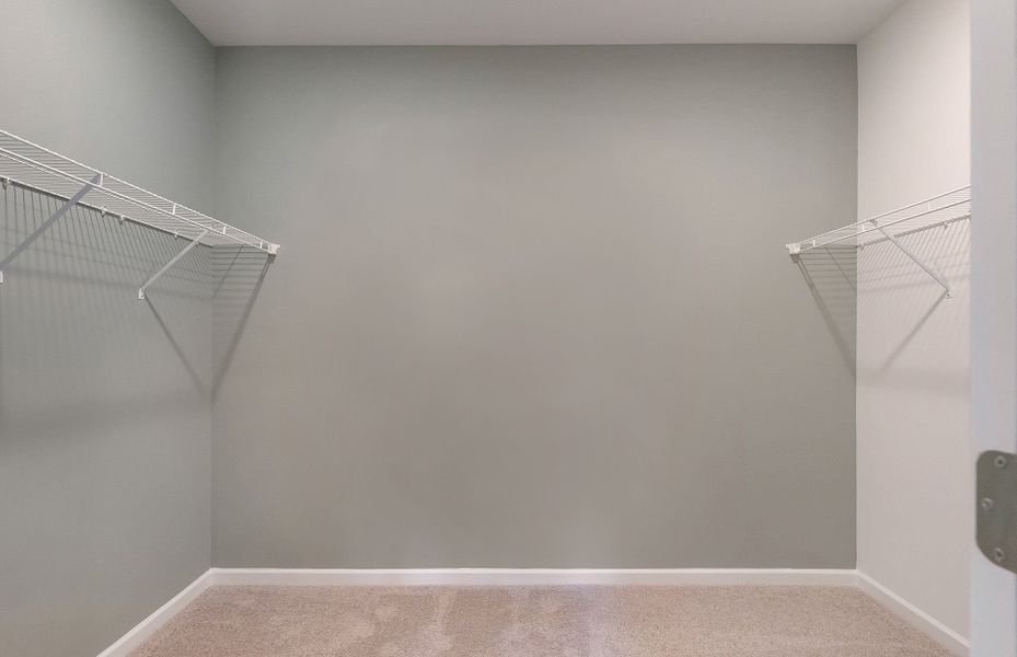 Spacious, unfurnished interior of a new home in Highlands of Carter's Station, Columbia (Image 20).