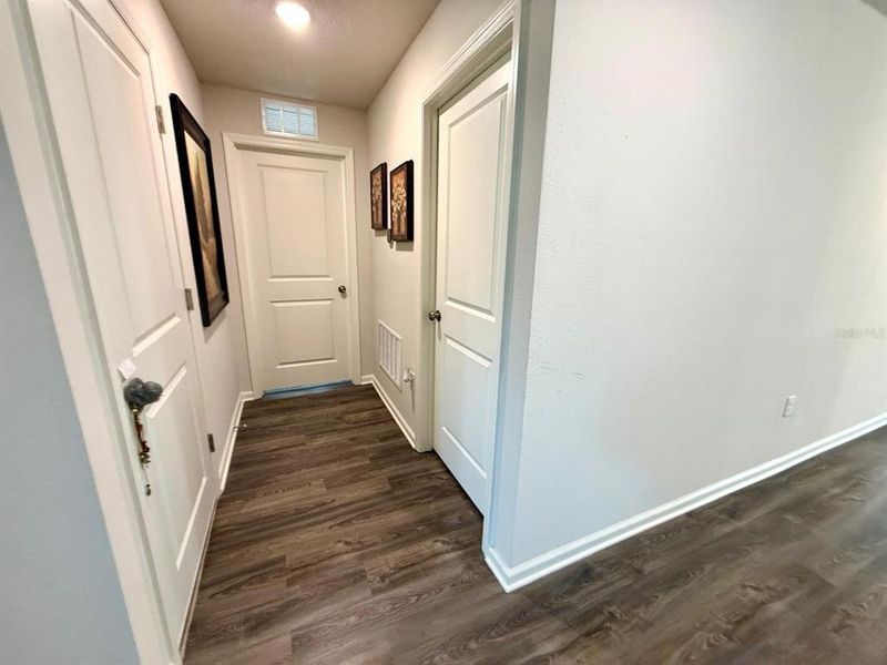 Spacious, unfurnished interior of a new home in Marion Oaks, Ocala (Image 35).