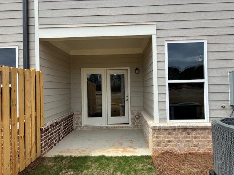 Exterior details and patio area of a home in , Suwanee (Image 3).
