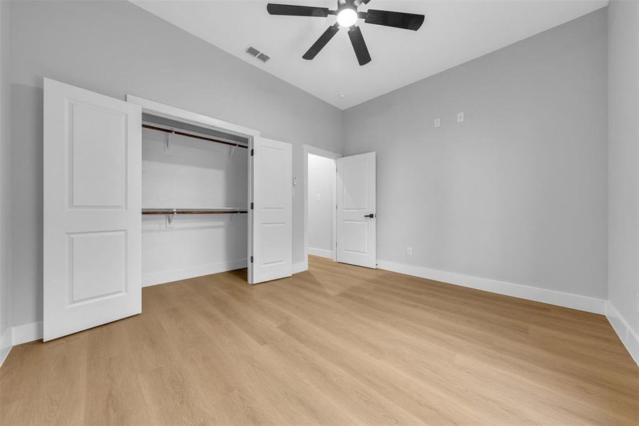 Spacious, unfurnished interior of a new home in , Grand Prairie (Image 29). Spacious, unfurnished interior of a new home in , Grand Prairie (Image 29).