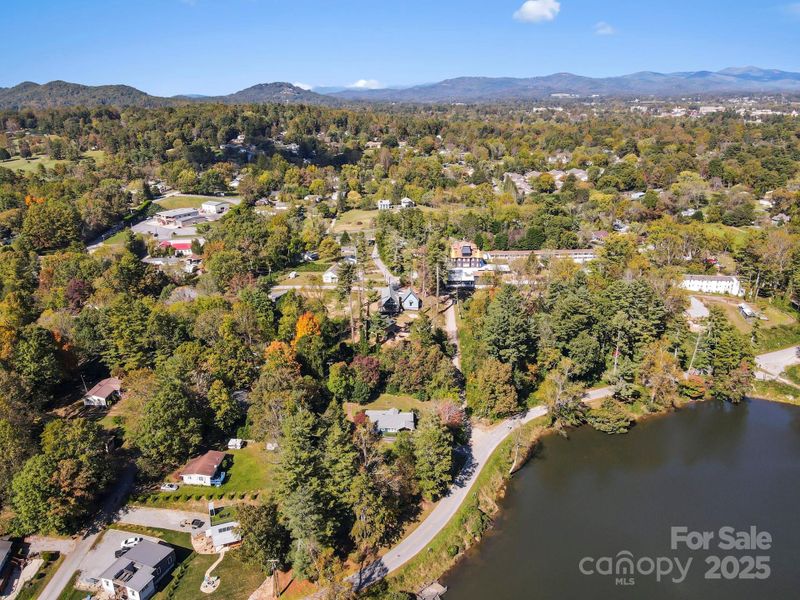 Image 37 of a home in .