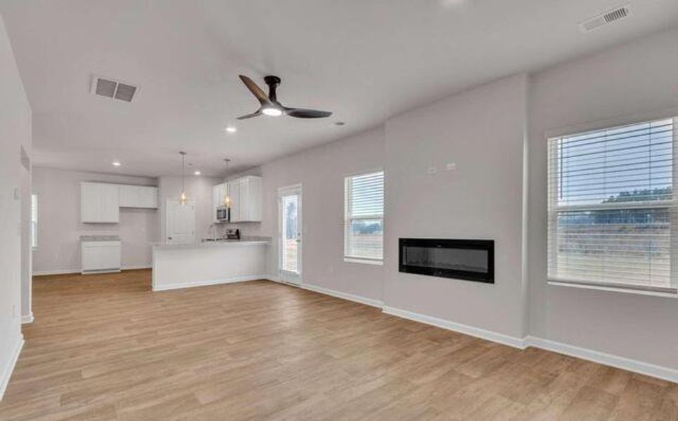 Spacious, unfurnished interior of a new home in River Walk Farm, Covington (Image 10).