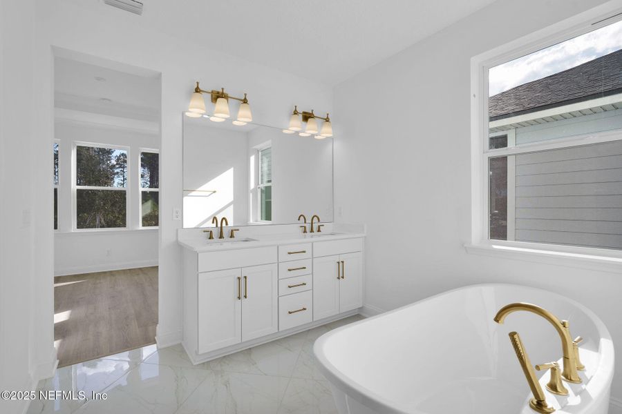 Furnished interior view inside a new home in , Ponte Vedra (Image 14).