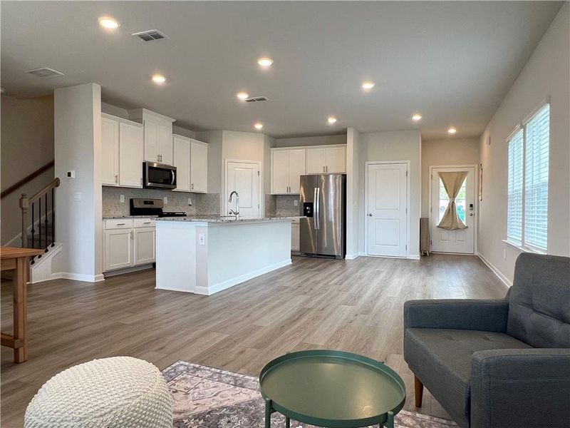 Furnished interior view inside a new home in , Lawrenceville (Image 16).