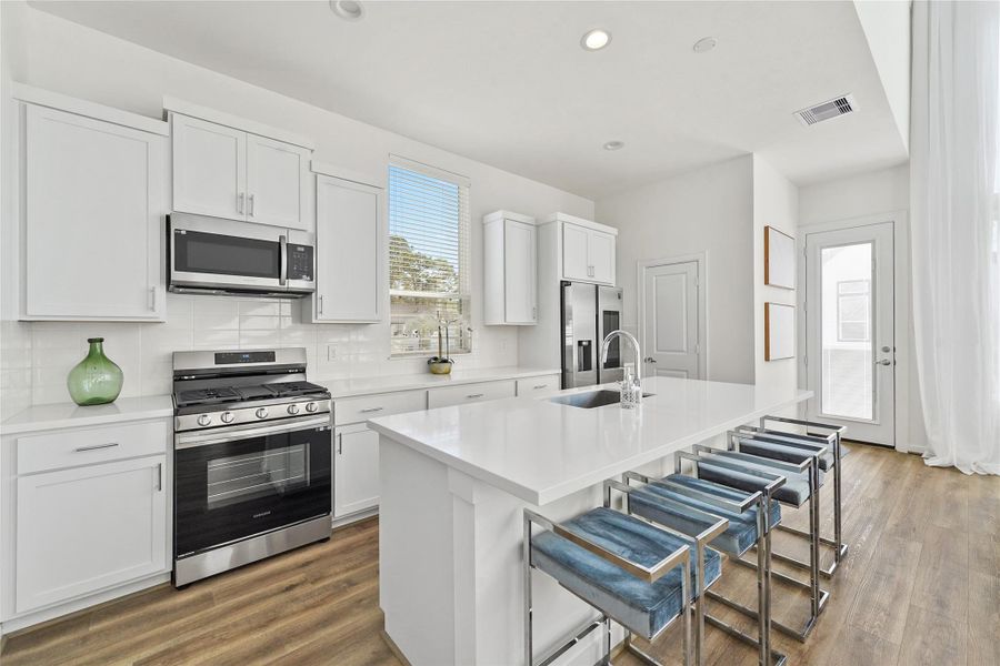 Furnished interior view inside a new home in Uptown District, Houston (Image 7).