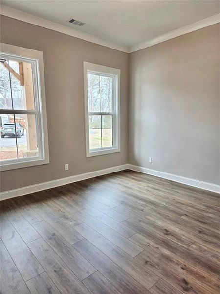 Spacious, unfurnished interior of a new home in , Waleska (Image 18).