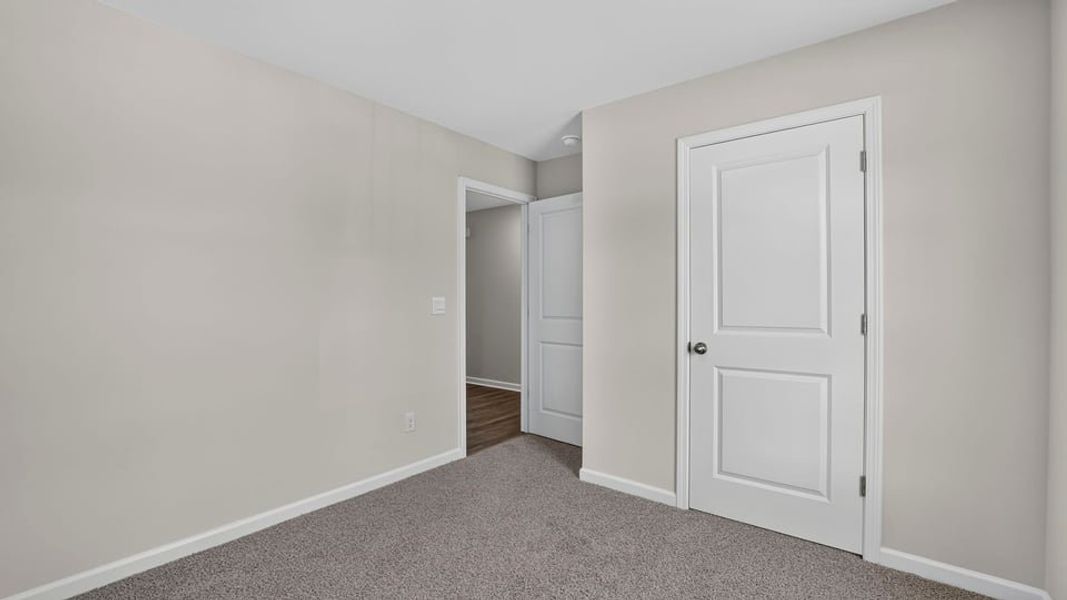 Spacious, unfurnished interior of a new home in Harper Ridge, Roebuck (Image 19).