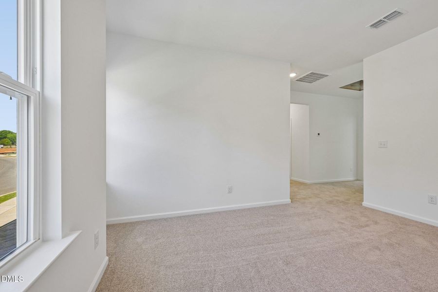 40-web-or-mls-Ken Dr-S2304-040