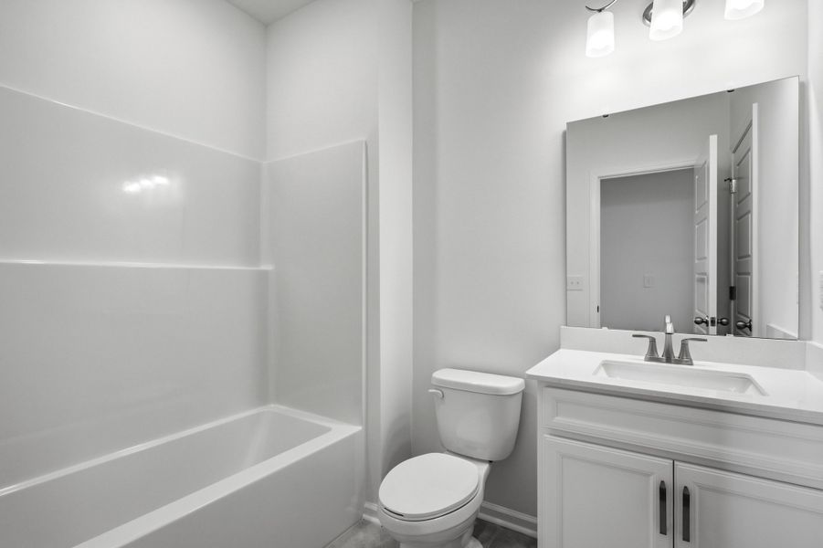 Furnished interior view inside a new home in Northbrook, Murrells Inlet (Image 5).