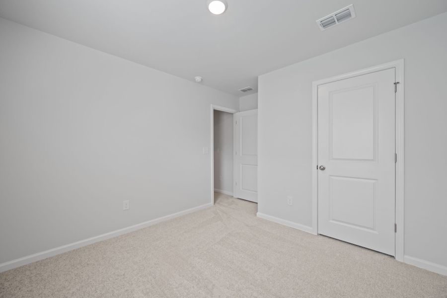 Spacious, unfurnished interior of a new home in Grand Arbor, Blythewood (Image 13).