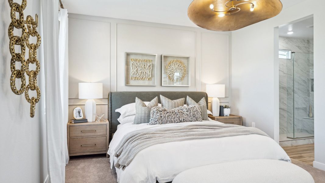 Representative furnished interior of a home built from the Apache by D.R. Horton in The Ridge at Stone Butte, Phoenix (Image 19).