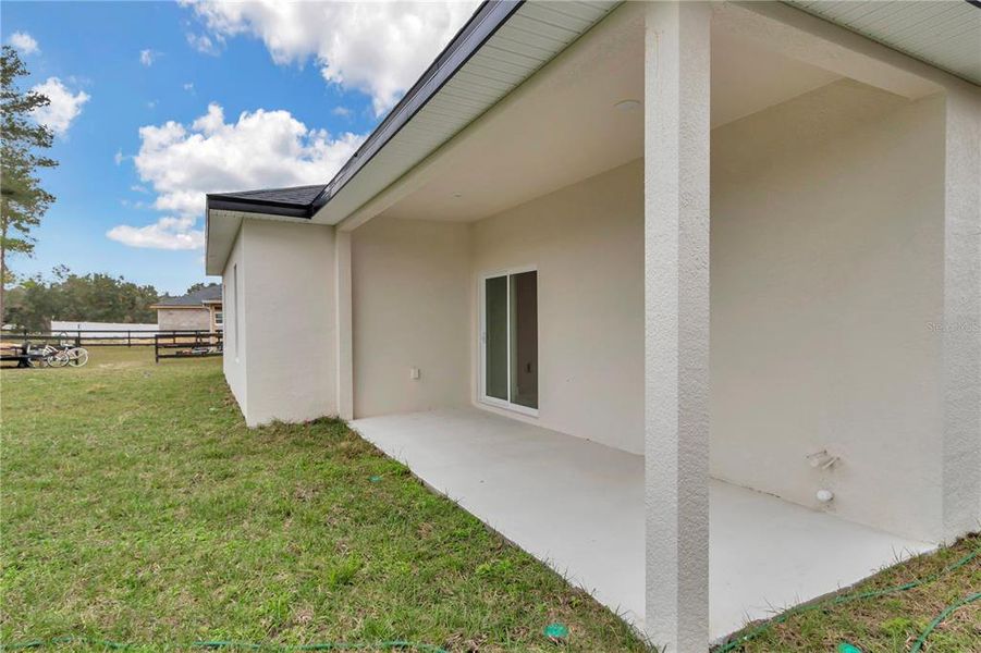 Exterior details and patio area of a home in , Ocala (Image 29). Exterior details and patio area of a home in , Ocala (Image 29).