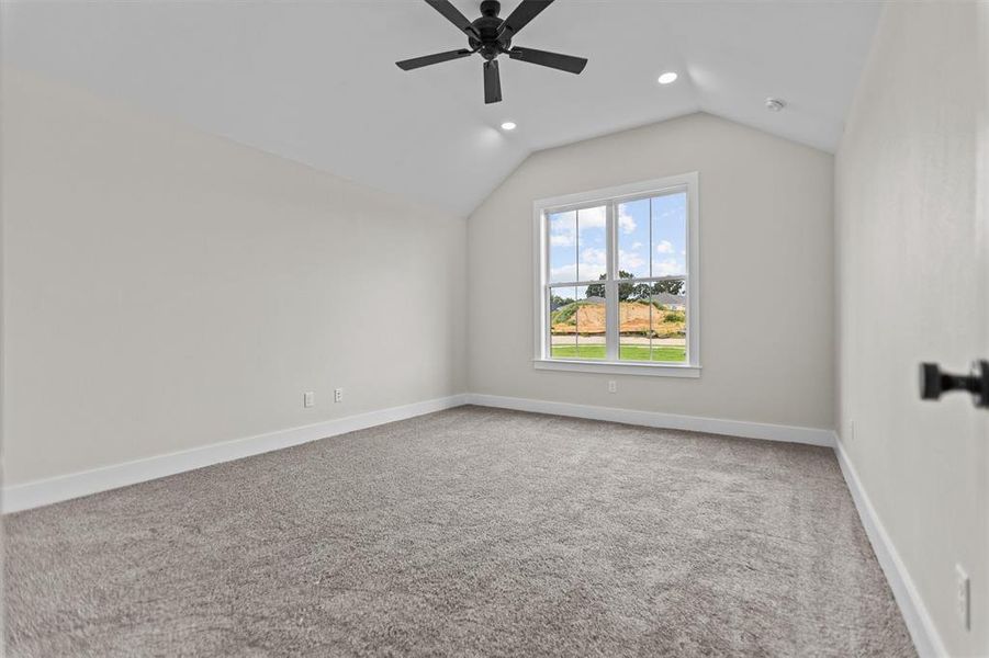 Spacious, unfurnished interior of a new home in , Lindale (Image 16).