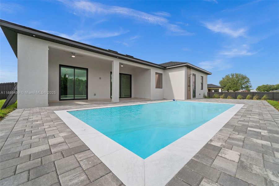 Image 37 of a home in . Image 37 of a home in .