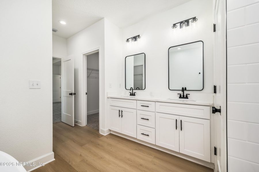 Furnished interior view inside a new home in , Keystone Heights (Image 5).