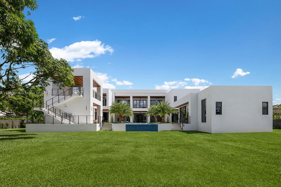 Image 67 of a home in .