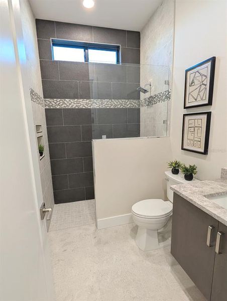 Furnished interior view inside a new home in , Sarasota (Image 20).