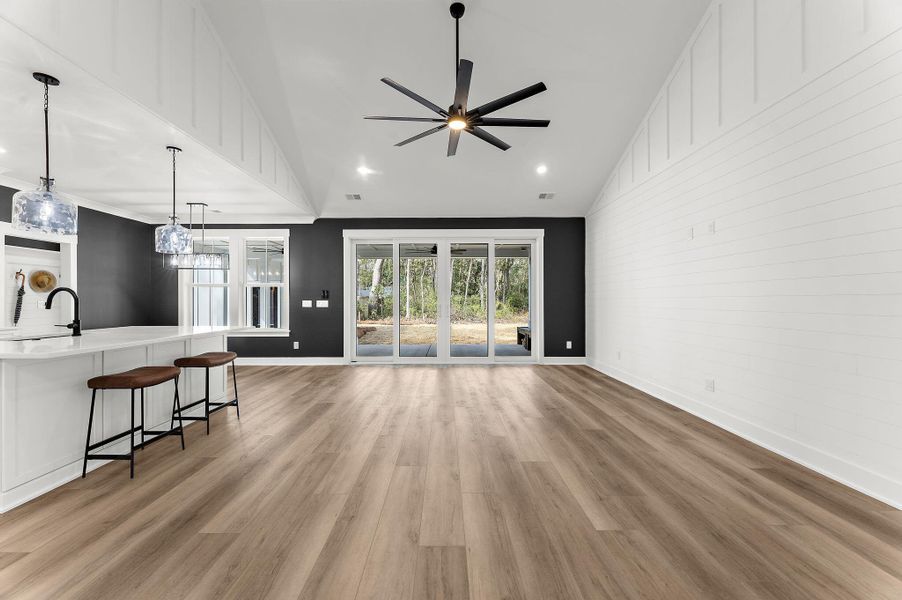 Image 84 of a home in .