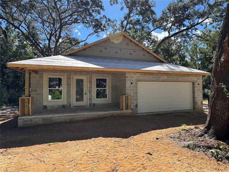 Exterior details and patio area of a home in , Brooksville (Image 3).