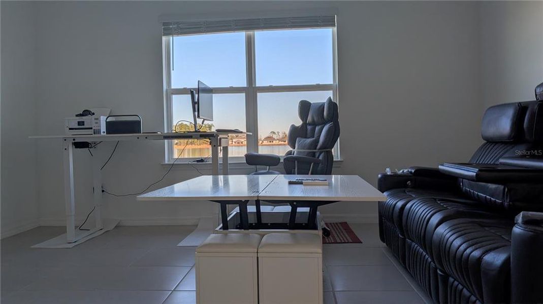 Furnished interior view inside a new home in North Park Isle, Plant City (Image 16).