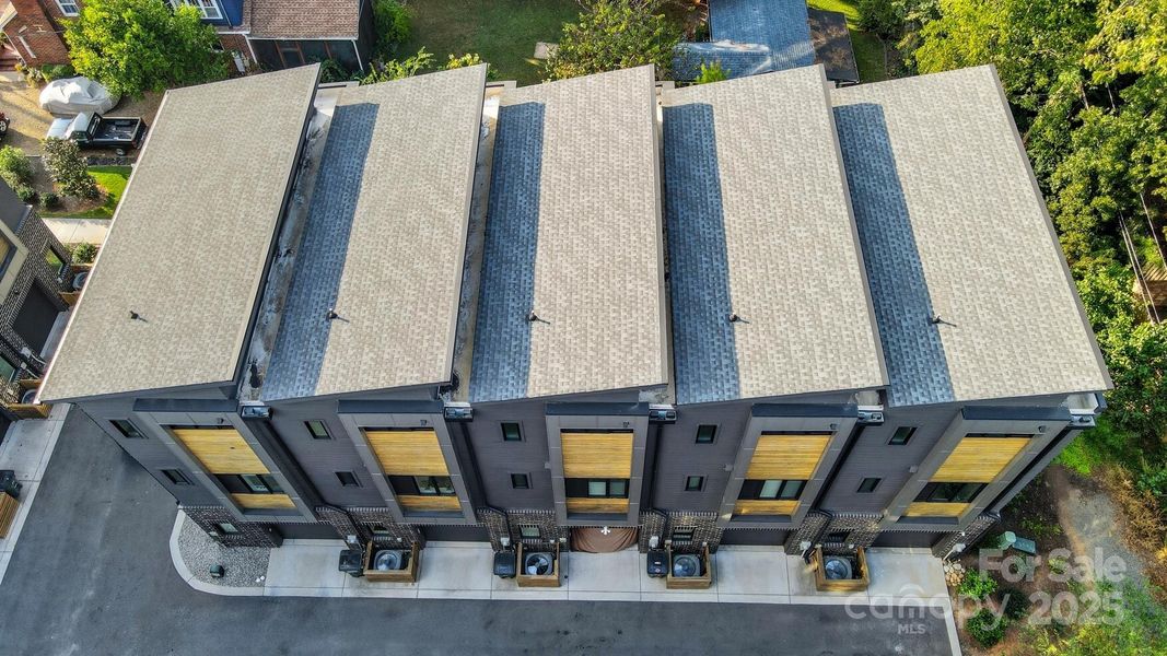 Image 32 of a home in . Image 32 of a home in .