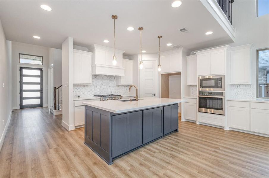 Furnished interior view inside a new home in Cambridge Crossing 50', Celina (Image 5).