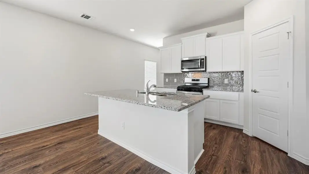 Furnished interior view inside a new home in Silverado, Aubrey (Image 6).