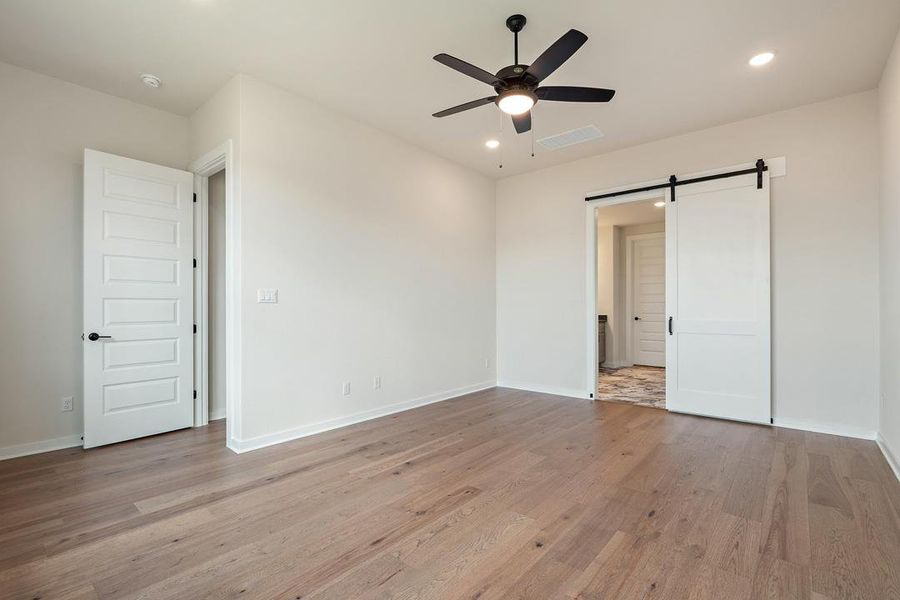 Spacious, unfurnished interior of a new home in Park Collection at Heritage, Dripping Springs (Image 29). Spacious, unfurnished interior of a new home in Park Collection at Heritage, Dripping Springs (Image 29).