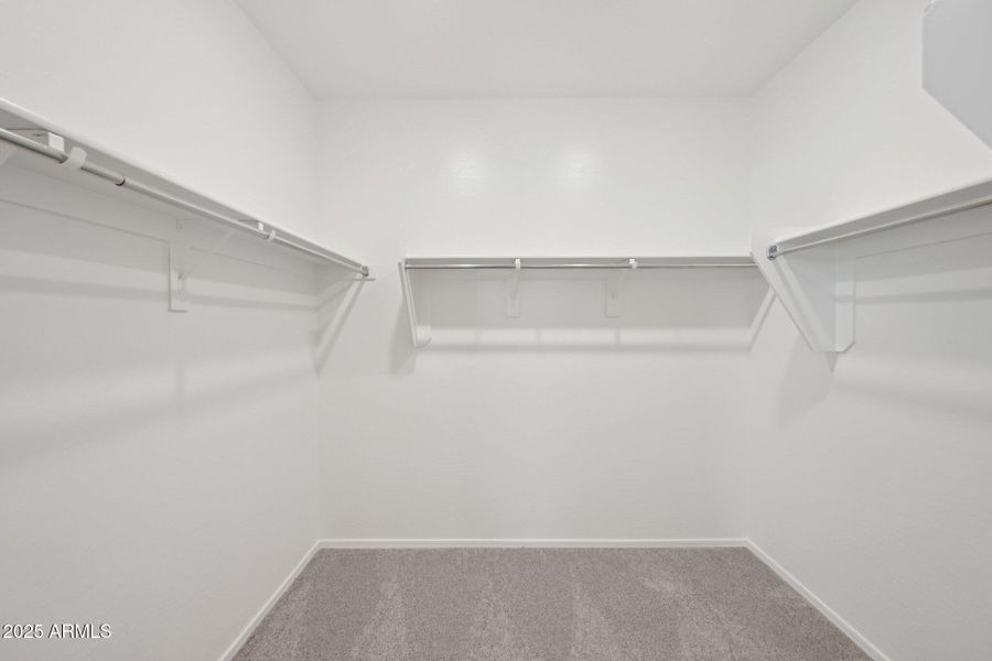 17-web-or-mls-W Bowker St-S2607-017