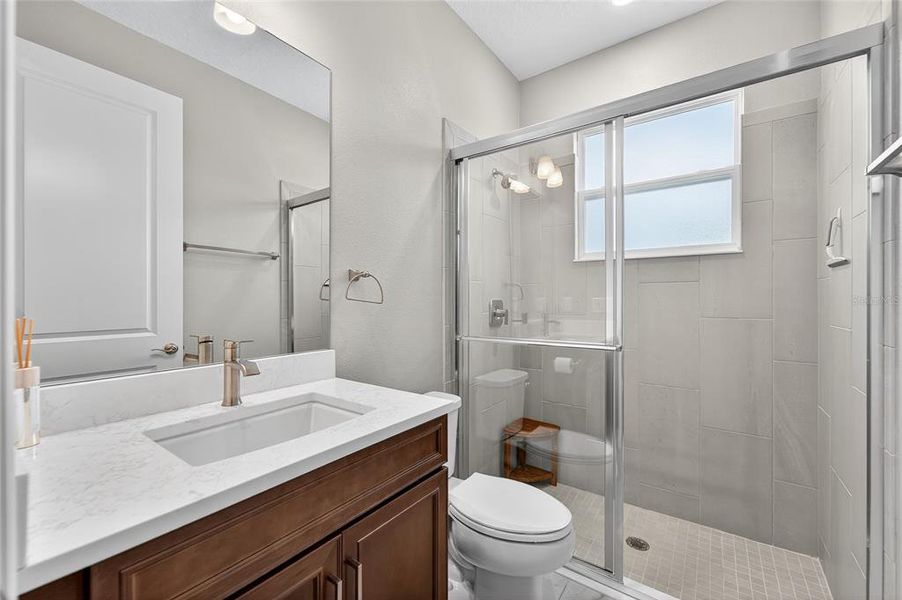 Furnished interior view inside a new home in , Apollo Beach (Image 21).