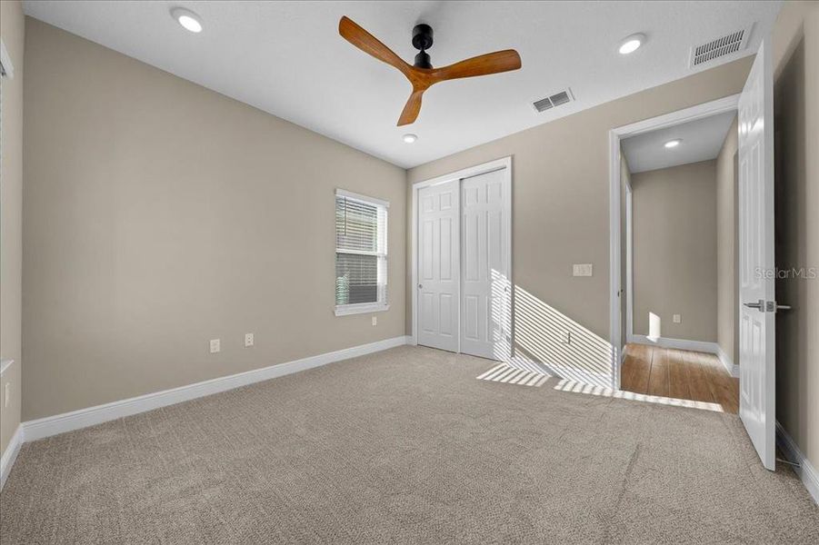 Spacious, unfurnished interior of a new home in , Ocala (Image 39).